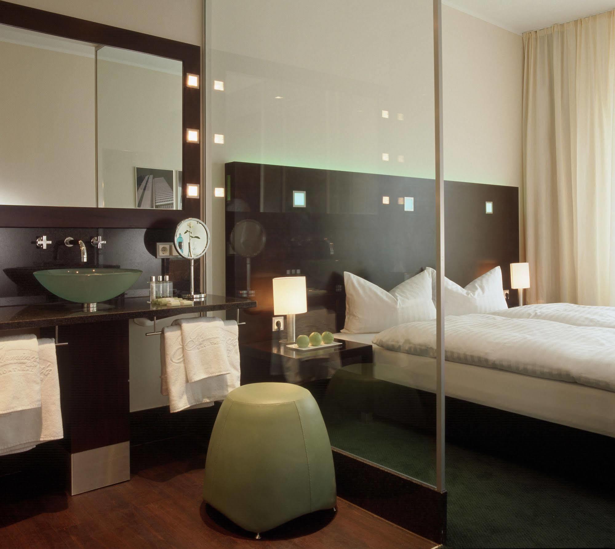 Flemings Hotel Frankfurt Hamburger Allee フランクフルト エクステリア 写真