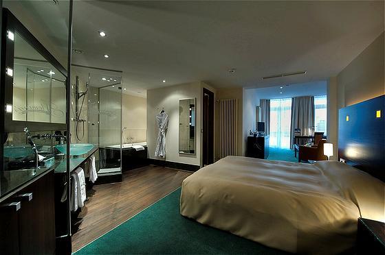 Flemings Hotel Frankfurt Hamburger Allee フランクフルト エクステリア 写真